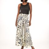 1322-060-T-SHIRT-1624-154-TROUSER-A
