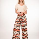 1511-022-BLOUSE-1601-105-TROUSER-A